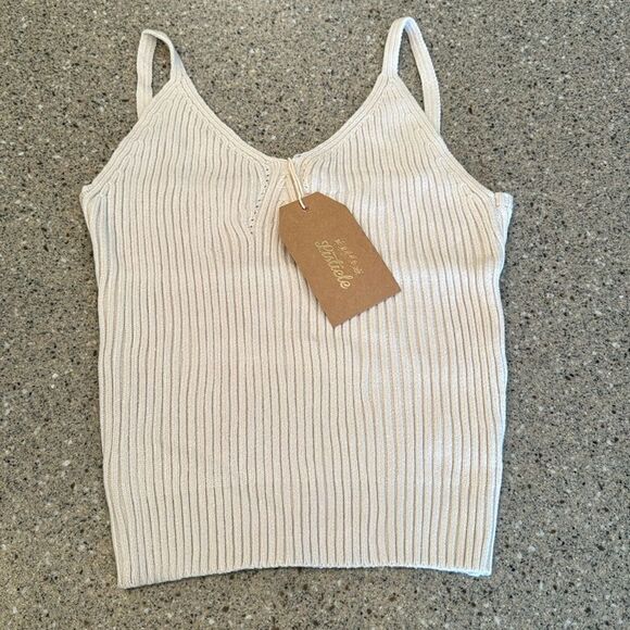 LISTICLE Ribbed Sweater Tank Top *NEW* - Picture 4 of 11